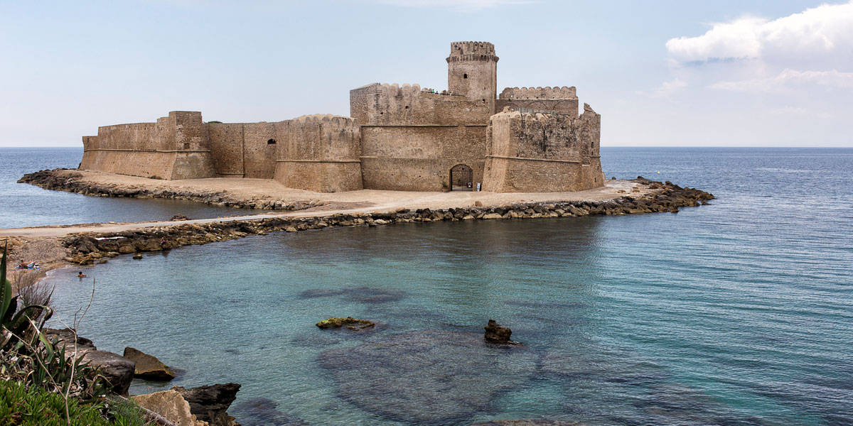 Le Castella